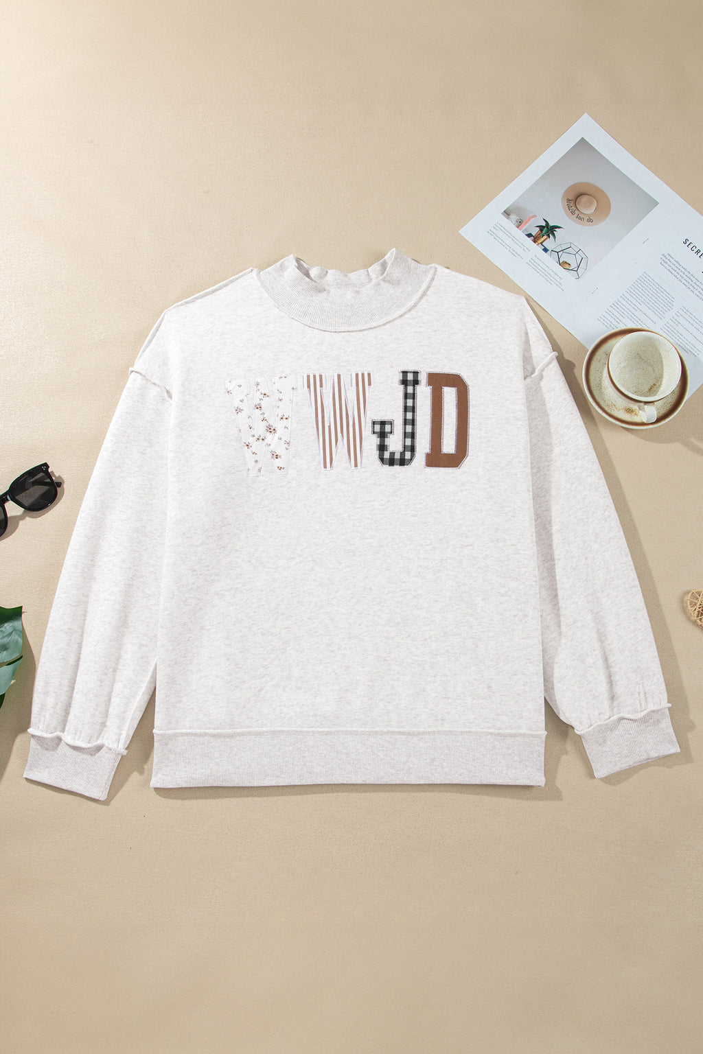 Gray WWJD Mix Pattern Letter Graphic Exposed Seam Loose Plus Size Sweatshirt