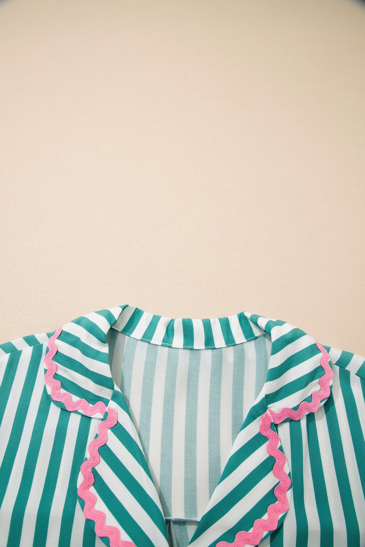 Green Stripe Contrast Ricrac Trim Long Sleeve Shirt Drawstring Ruffled Pajama Short Set
